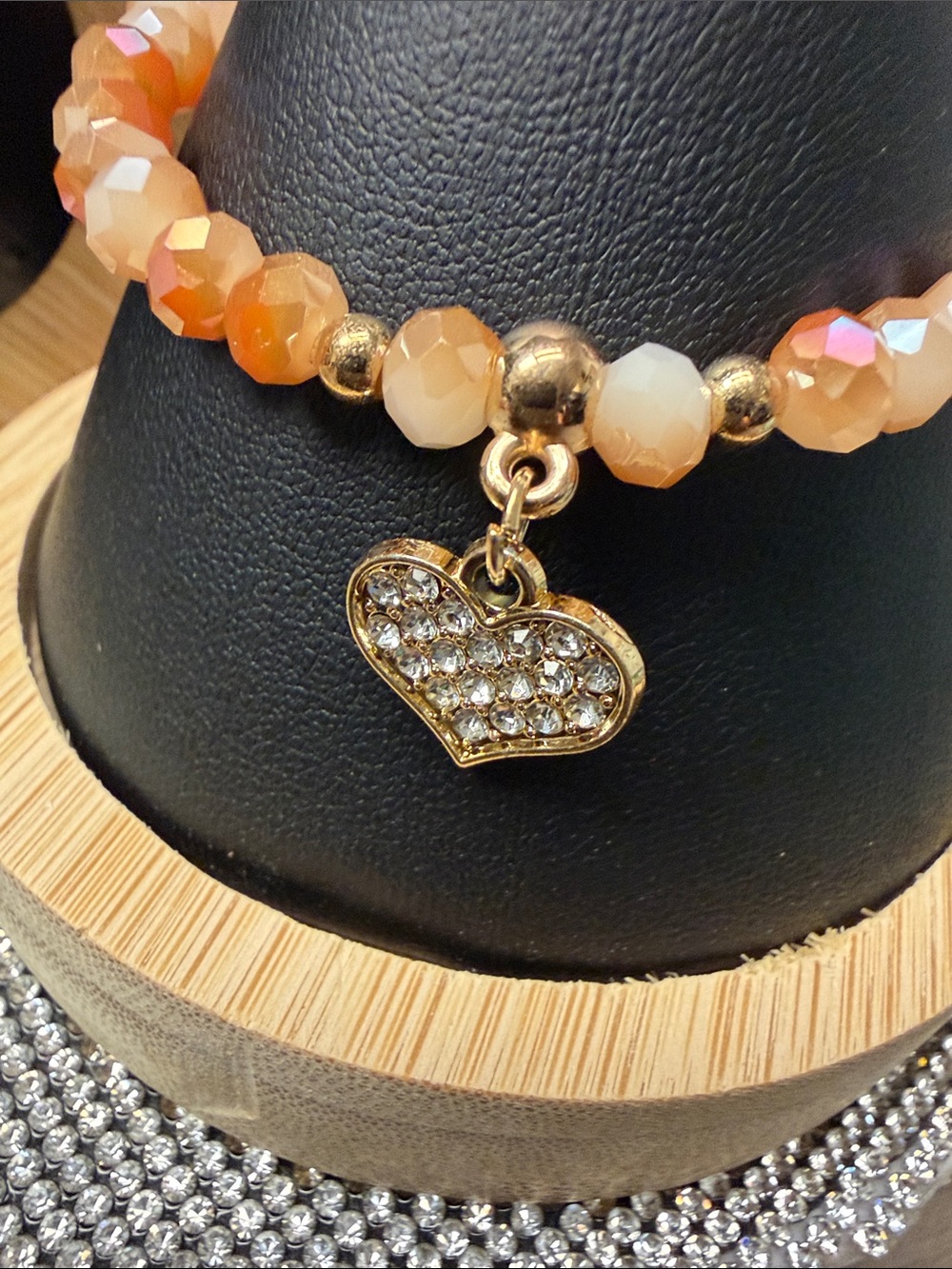 Peach Crystal Heart Charm Stretch Bracelet. 🆕